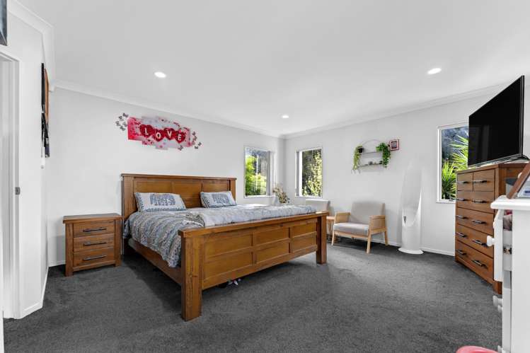 35 Packspur Drive Flat Bush_12