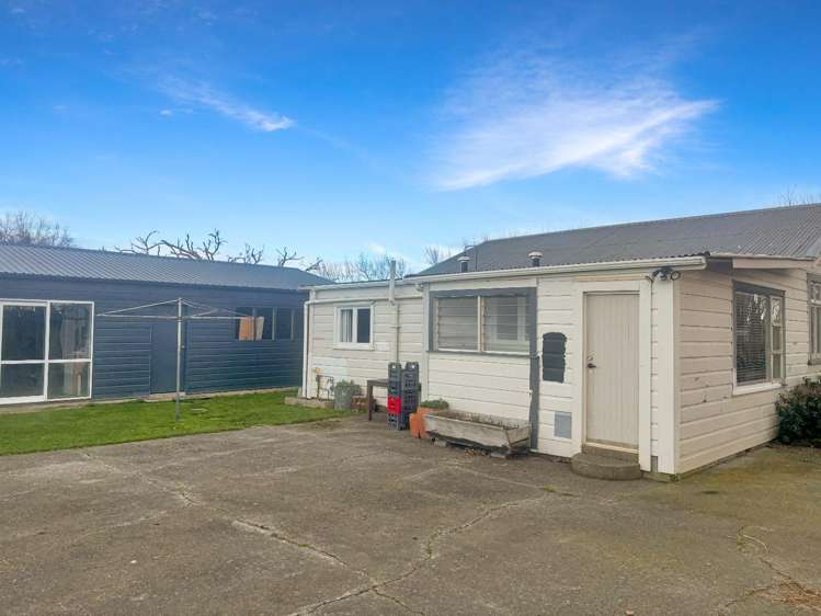 127 Main Drain Road Glen Oroua_1