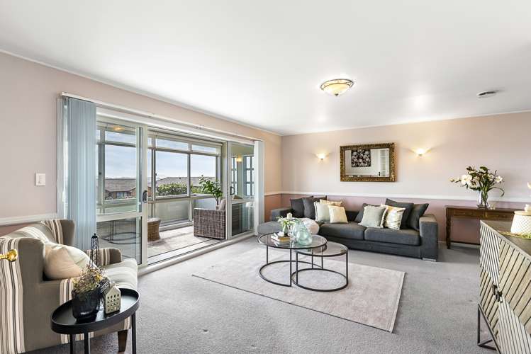 14 Essington Place Half Moon Bay_8