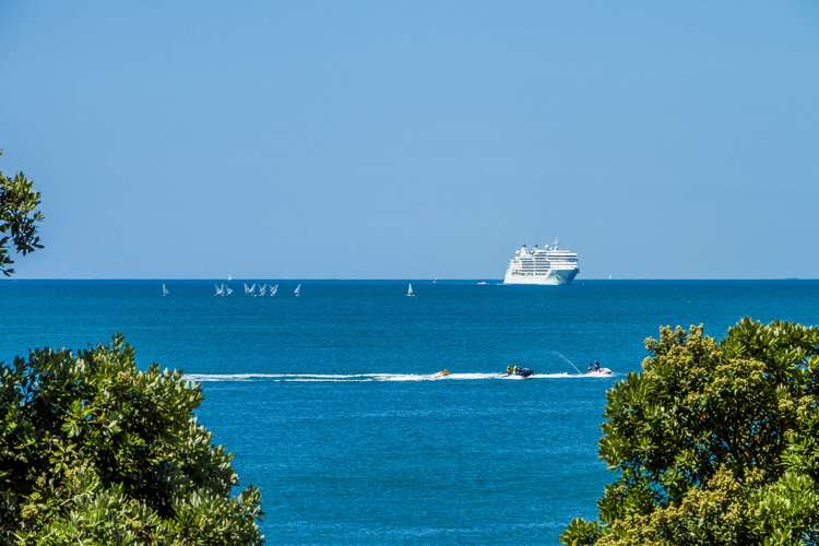 2/31 Sanders Avenue Takapuna_14