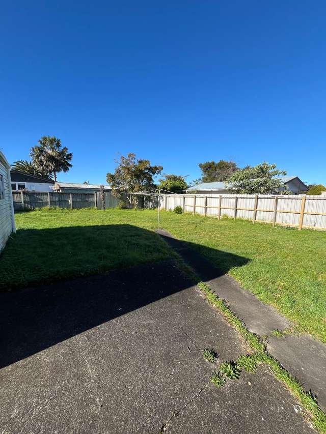 8 Cargill Street Papakura_2