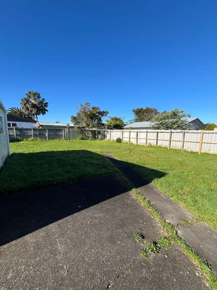 8 Cargill Street Papakura_2