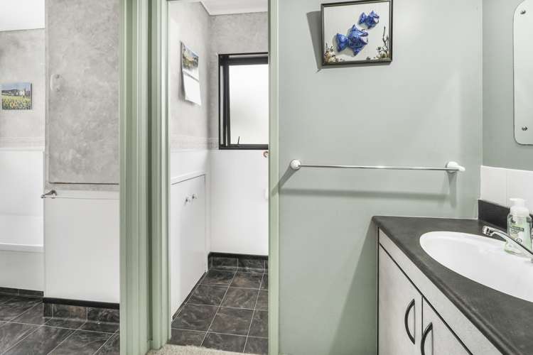 34 Admiral Crescent Flagstaff_10