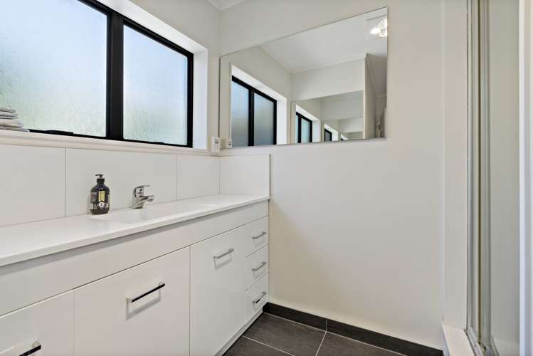 5a Vic Butler Street Mount Roskill_17