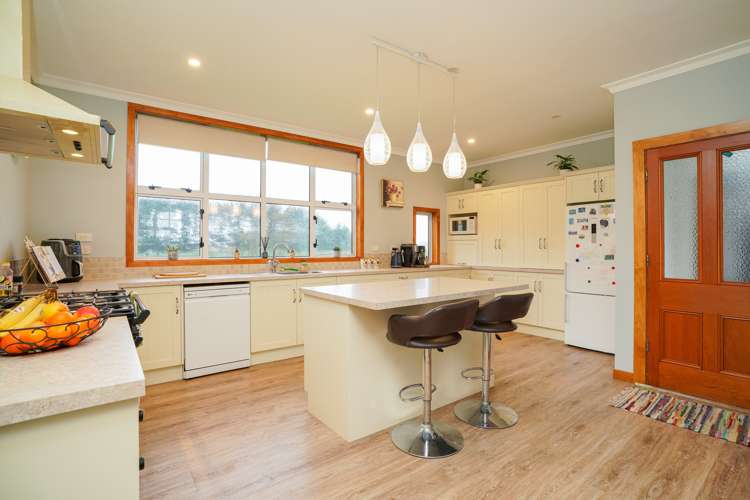 360 Bay Road West Plains_1