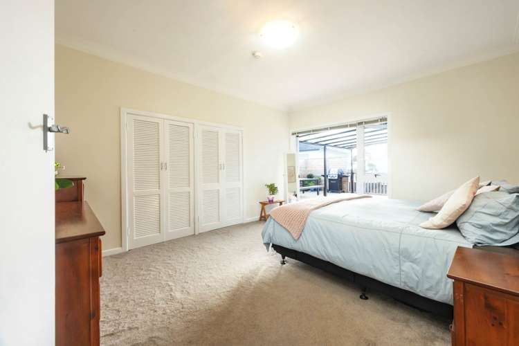 161 Golf Road Titirangi_10