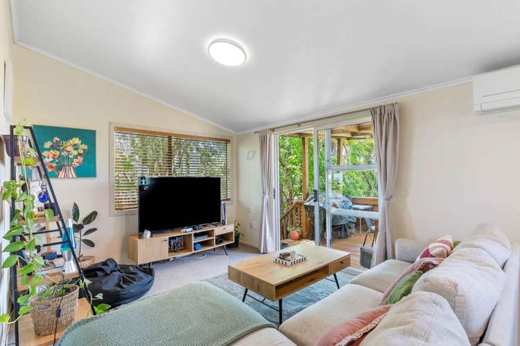 899 East Coast Road Torbay_14