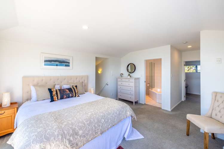 68 Hauraki Road Oneroa_12