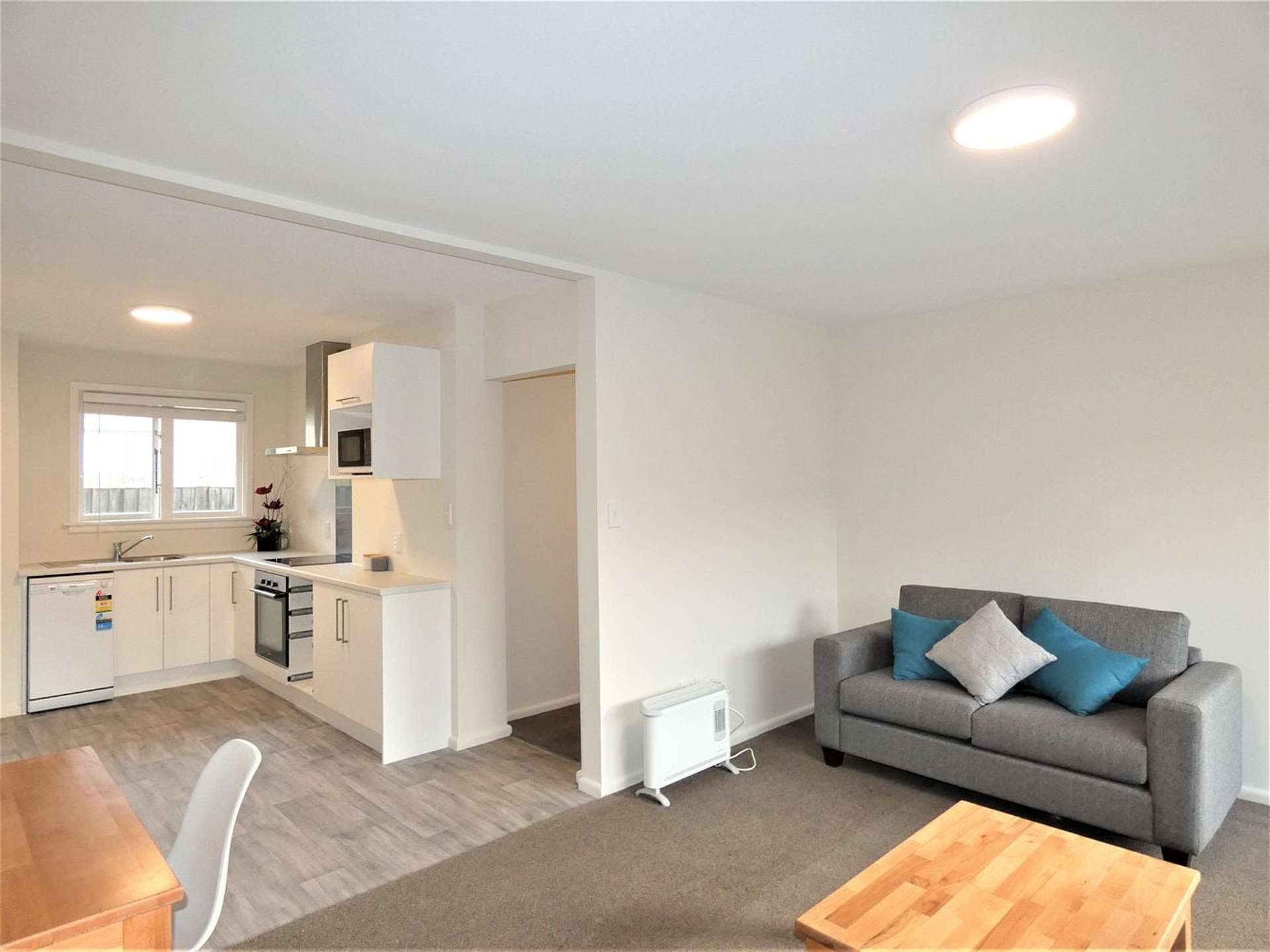 2/460 Manchester Street St Albans_0