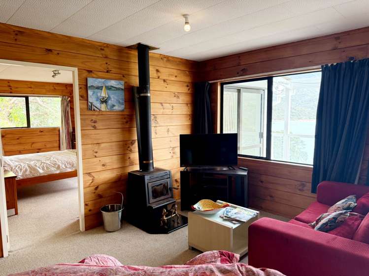 773 Whangaparapara Road Great Barrier Island_12