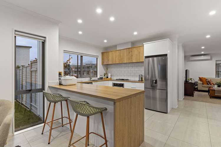 69 Pepene Avenue Takanini_36