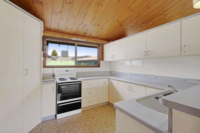 33 Kowhai Street Inglewood_4