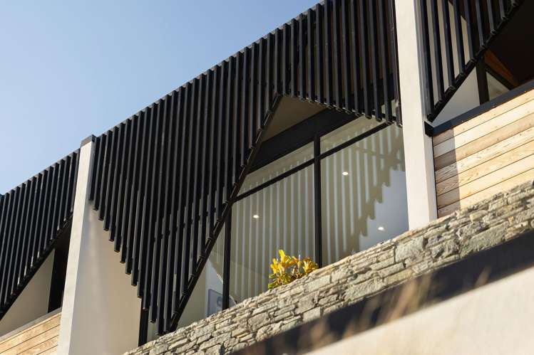 1/14 Vancouver Drive Queenstown Hill_20