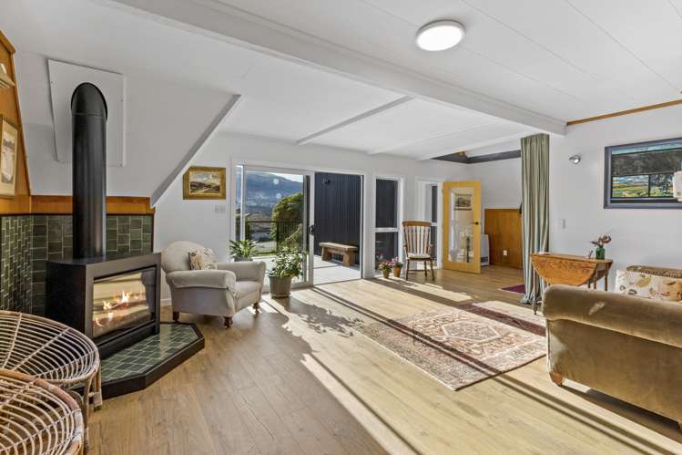 696 Peninsula Road Kelvin Heights_5