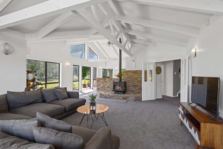 15 Park Road Motukarara_6