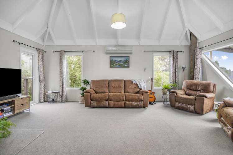 7 Fenchurch Grove Stokes Valley_7