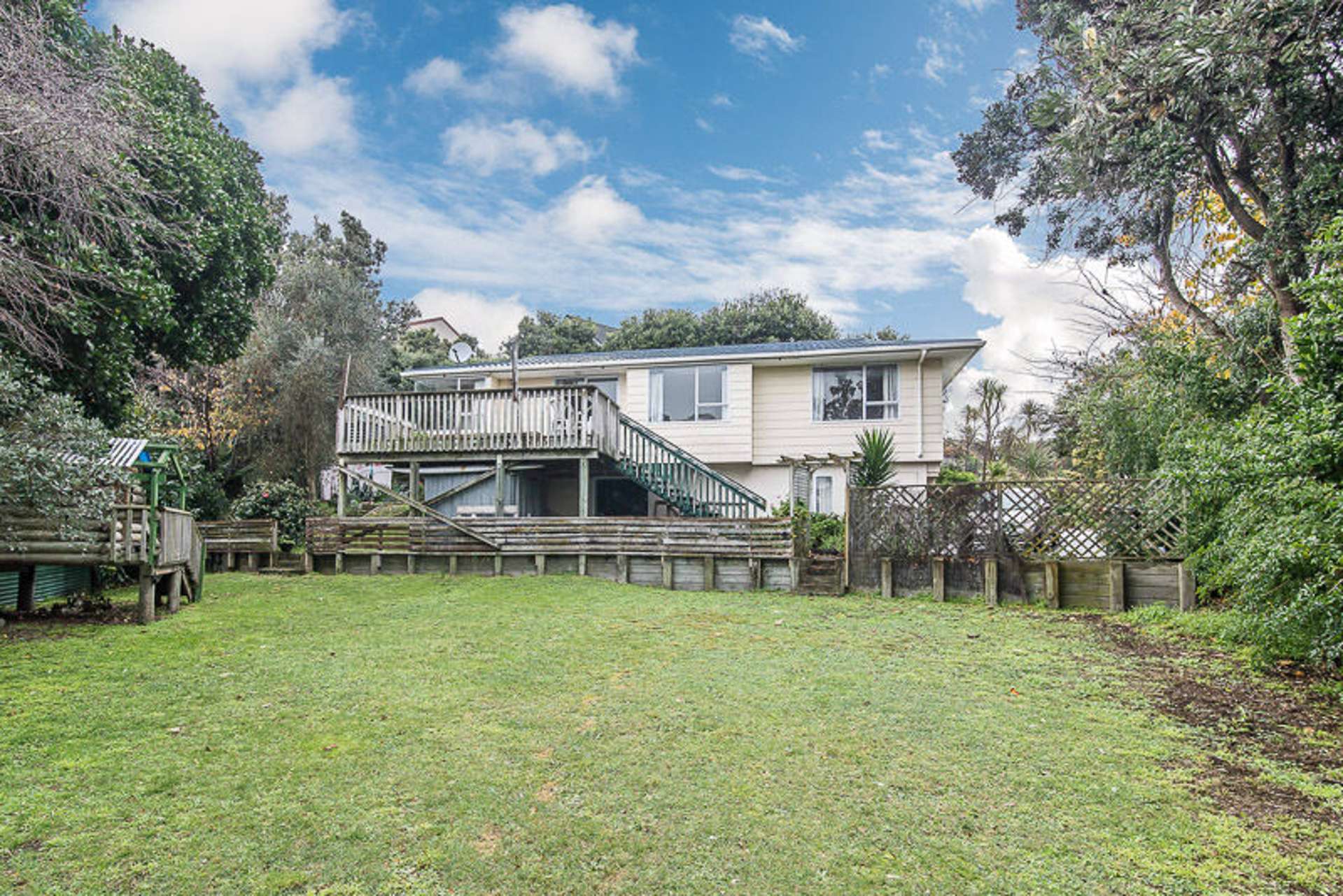 165 Weggery Drive Waikanae Beach_0