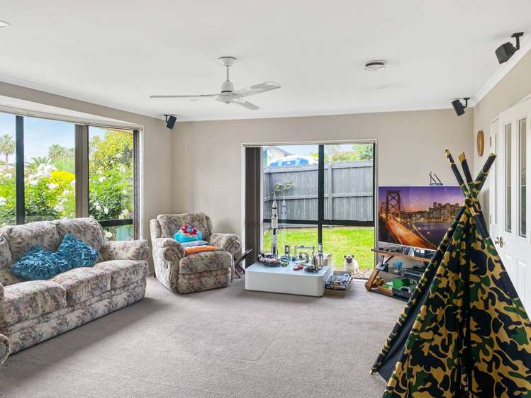 51 Lothian Brae Wattle Downs_2