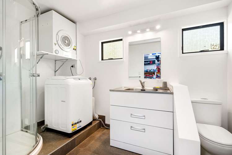 24 Eureka Place Parahaki_12