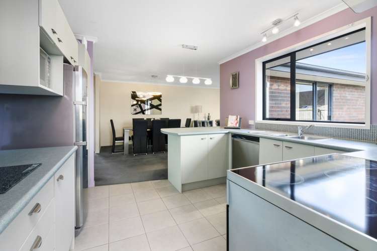 4 Four Oaks Place Pukekohe_5