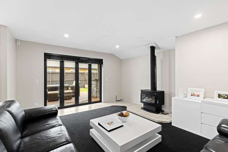 33 Rochester Crescent_5