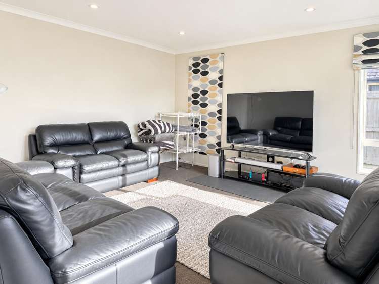 82 Mcmahon Drive Aidanfield_6