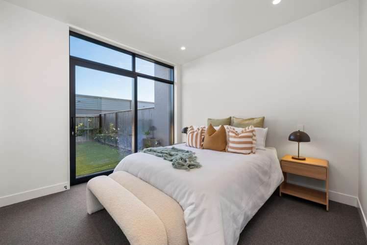 27 Blackmore Place Springlands_15