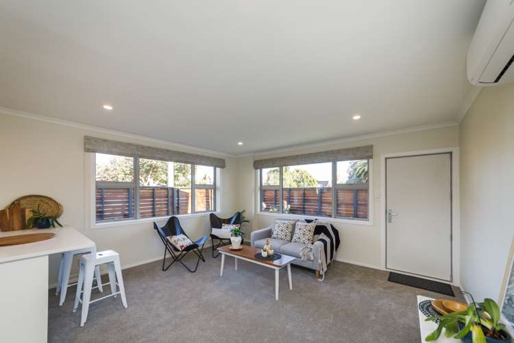 307 College Street West End_4