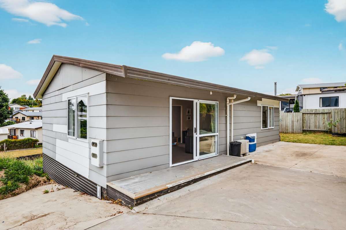 2/54 Terence Street_0