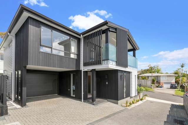 Modern & Style Gem in Double Westlake Zone