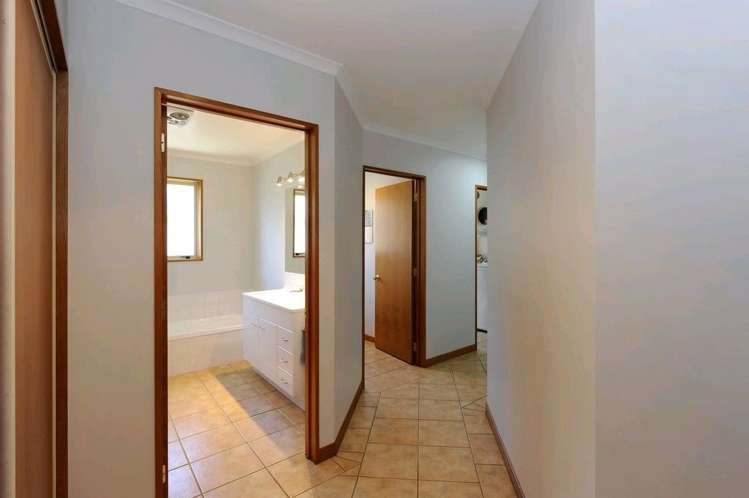 4 Romano Way The Wood_12