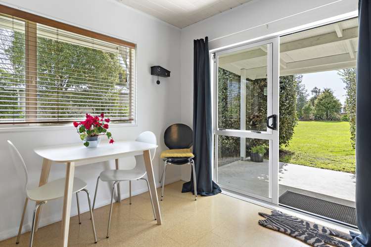 49 Charles Street Carterton_10