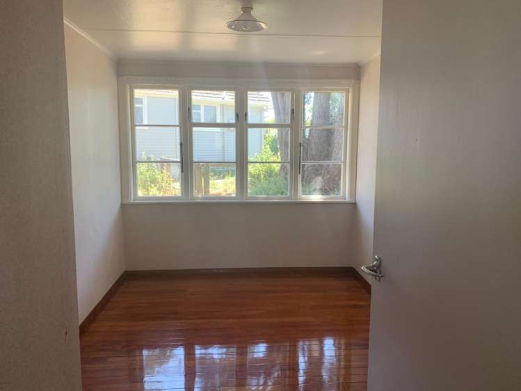 2 Gordon Crescent Marton_4