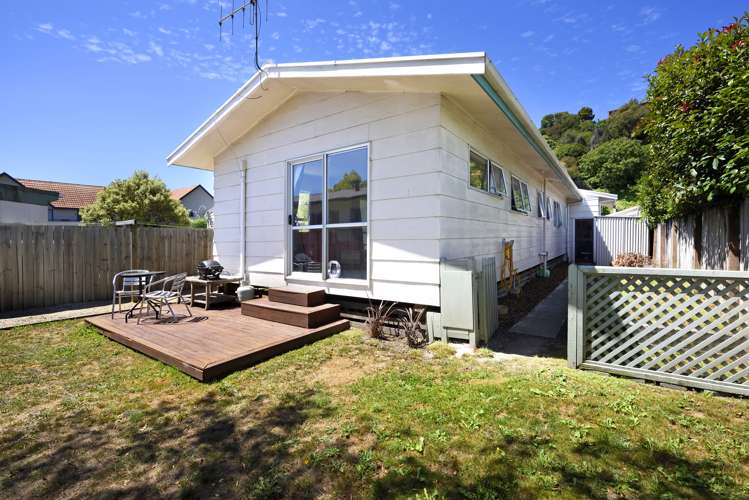 2/184 Tahunanui Drive_0