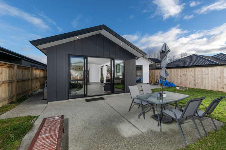 39 Woolshed Road, Hanley's Farm Jacks Point_21