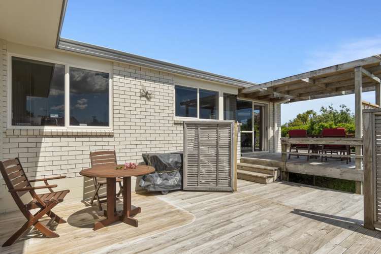 51 Mahonia Place Pyes Pa_2