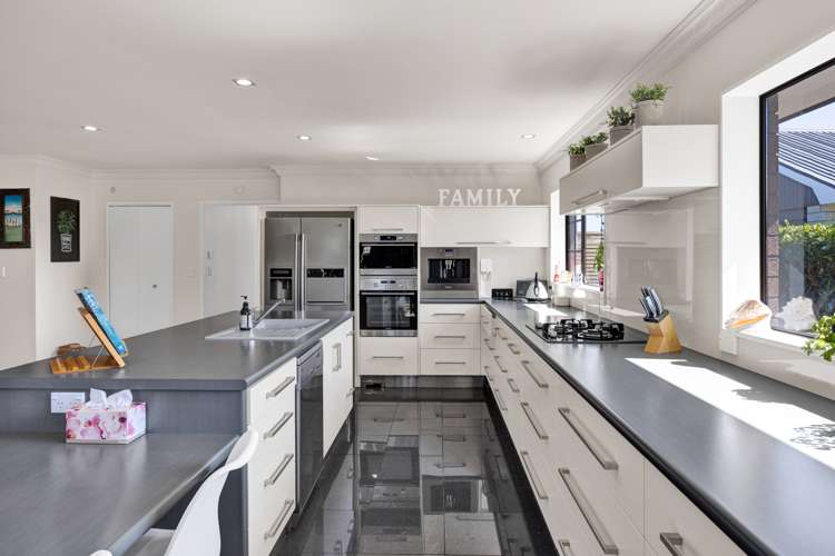 74 Rata Street Hawera_2