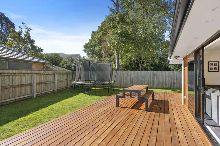 7 Angus Place Carterton_17