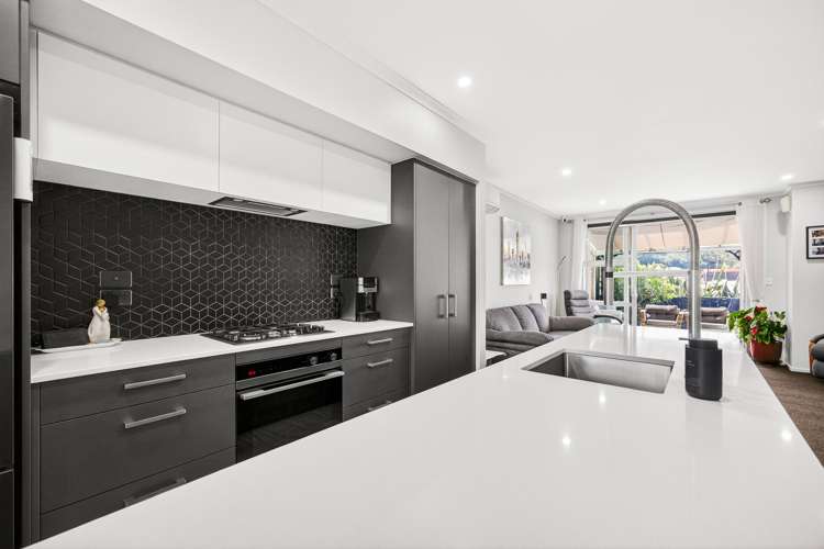 28 Taitonga Lane Stanmore Bay_2