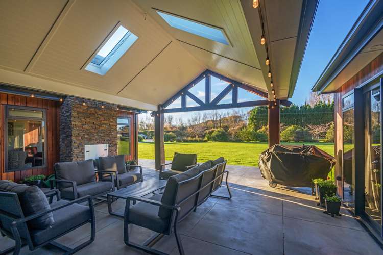 2 Pheasant Lane Aokautere_24