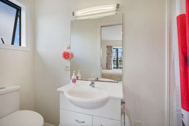 46 Carr Street Te Kamo_14