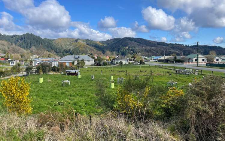 7 Herald Street Reefton_10