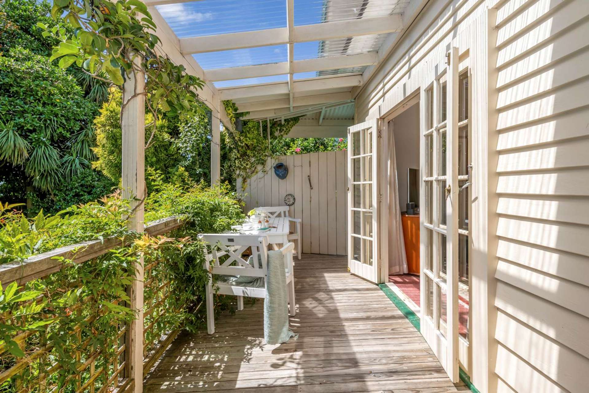 24 Pohutukawa Road Beachlands_0