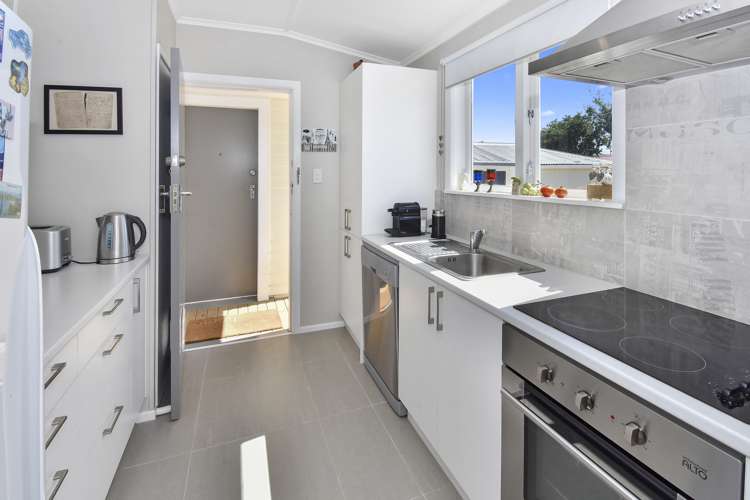 1/6 Cambridge Road Manurewa_3