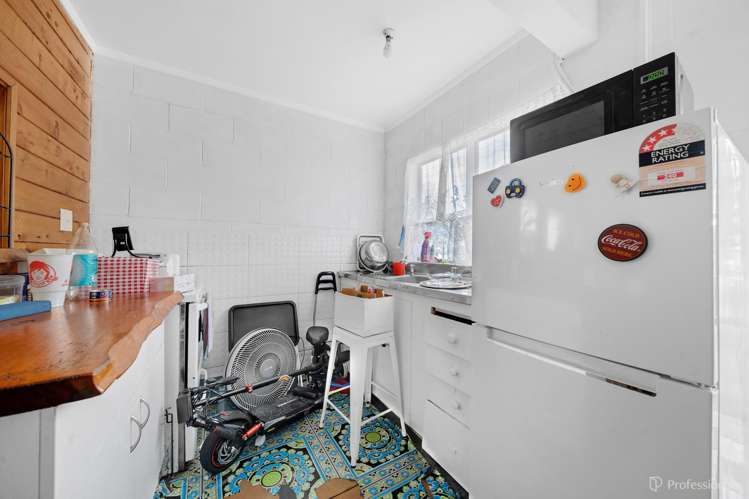 26 Clayton Avenue Otara_11