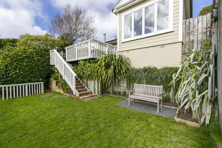 14 Mariri Road Kelburn_16