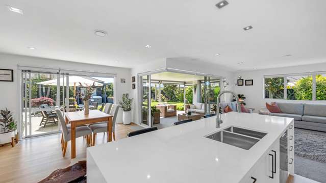 21 Constellation Avenue Beachlands_2