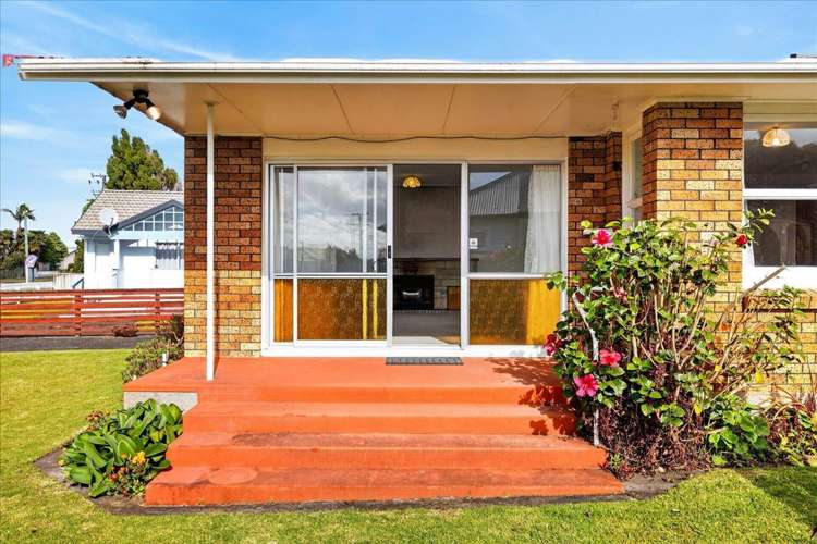 15 Carisbrooke Street Katikati_3