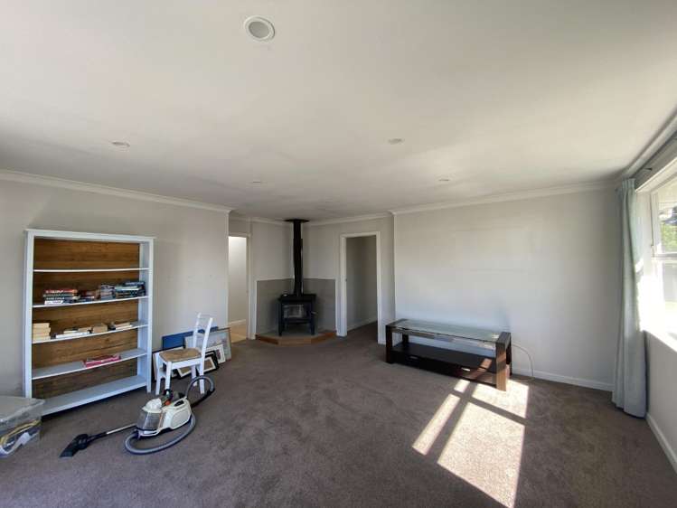 37 Wavell Crescent Masterton_6