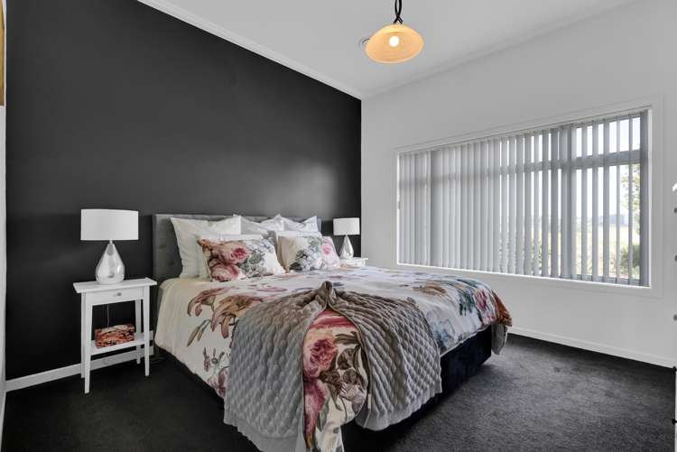 2 Snell Road Tikorangi_15